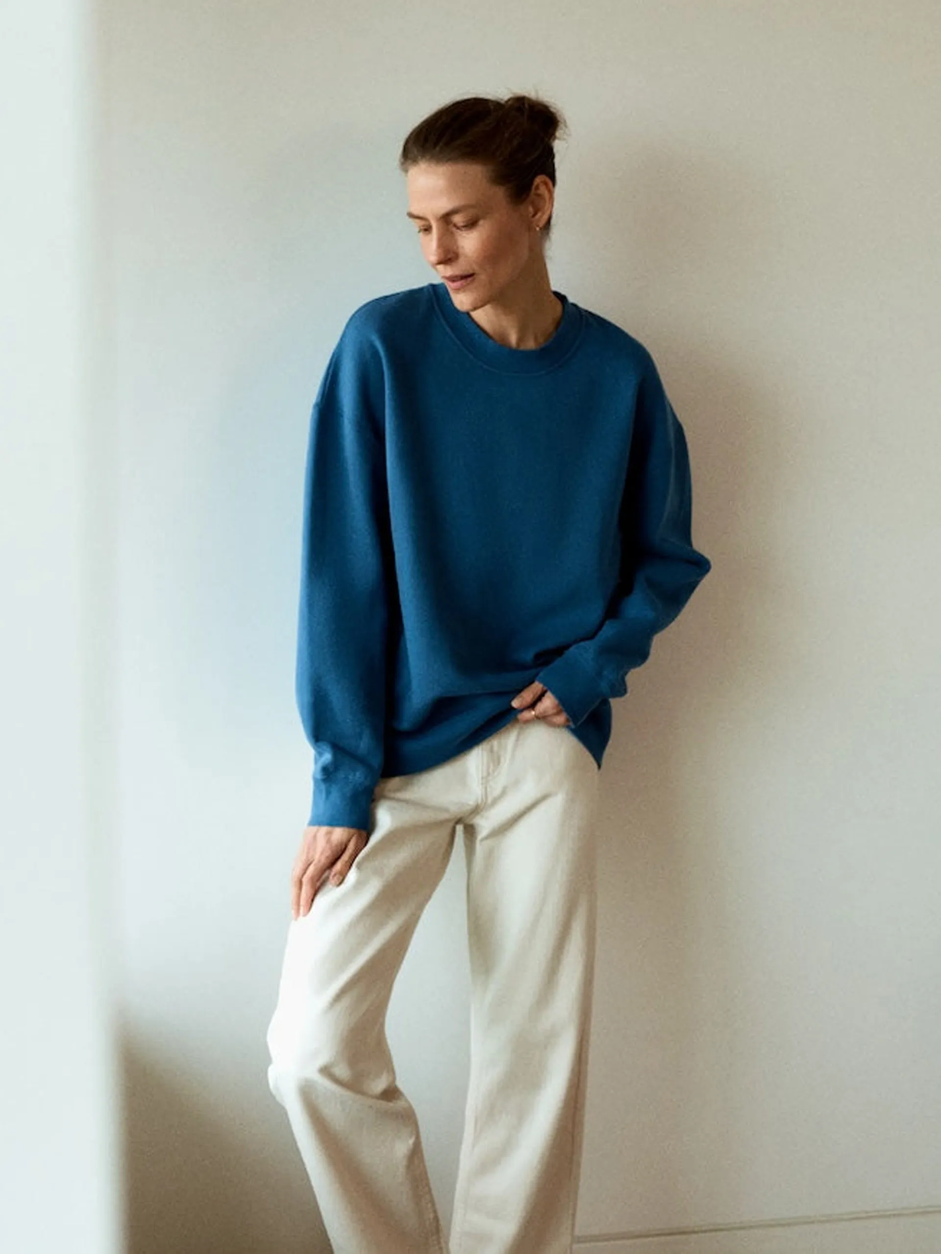Ocean blue relaxed-fit sweatshirt