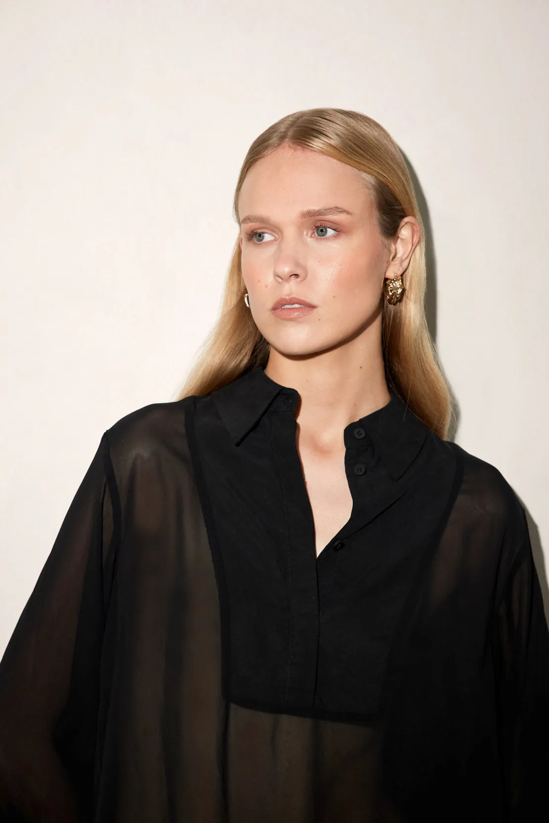 tux shirt / black